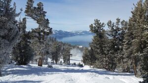 Read more about the article A Guide to the Ski Resorts in Lake Tahoe