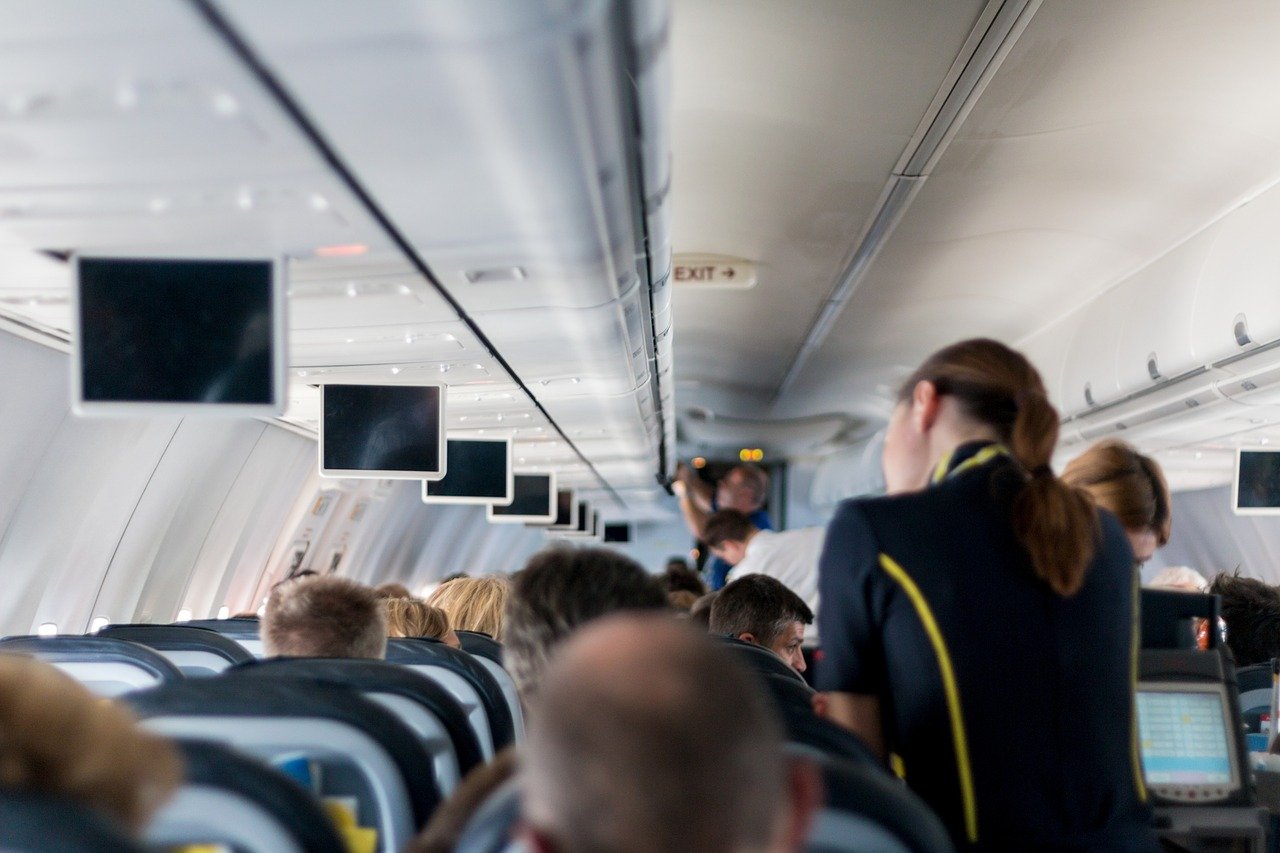 You are currently viewing The Most Annoying Things Other Airline Passengers do