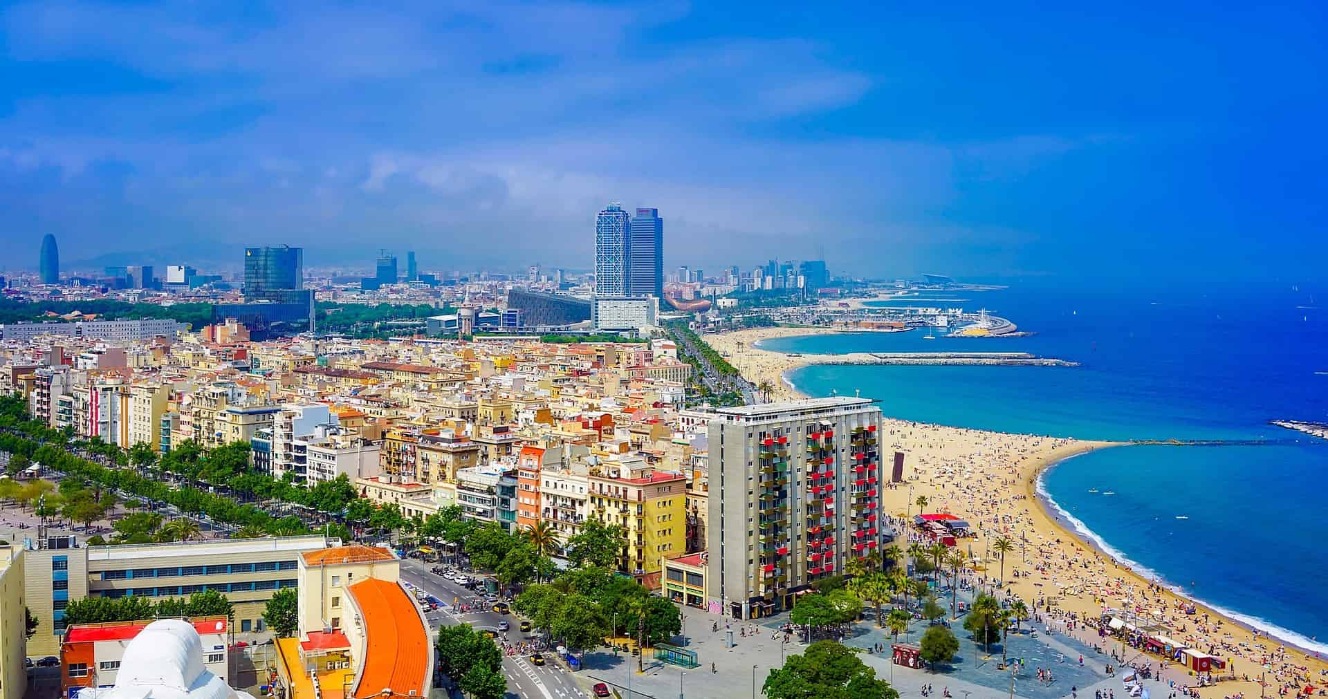 You are currently viewing Barcelona in June: What to See and Do