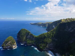 Read more about the article How to Spend 2 Days on Nusa Penida: A Complete Guide