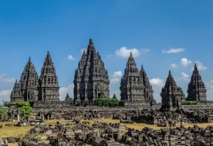 Read more about the article Discover the Magic of Yogyakarta: Where To Go & What To Do