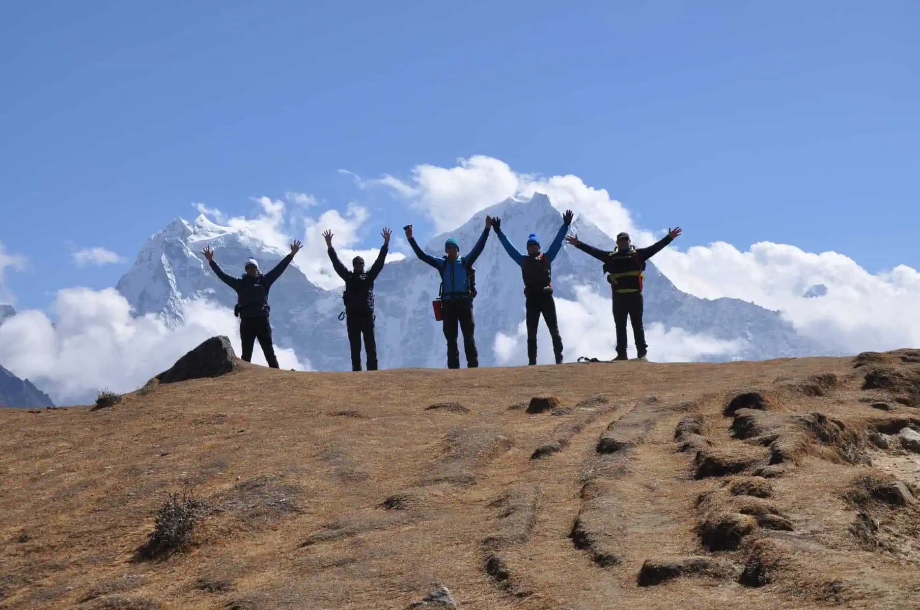 Read more about the article Best Time to Trek in the Himalayas: Seasonal Guide to Nepal’s Top Routes