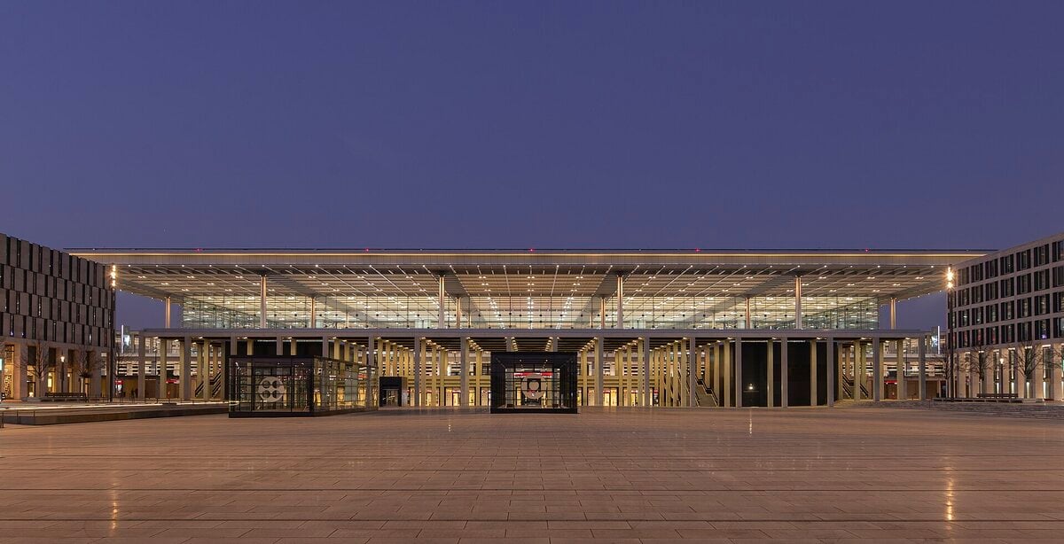 You are currently viewing How to Navigate Berlin Brandenburg Airport Without the Stress