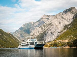 Read more about the article Three Days Hiking in the Albanian Alps, From the Lake to the Pass